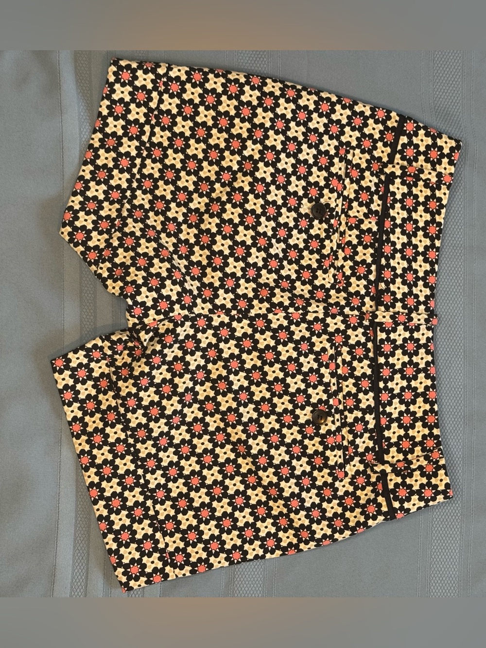 New York & Company Black Floral-Print High Waist Shorts with Coral Accents - Picture 2 of 6